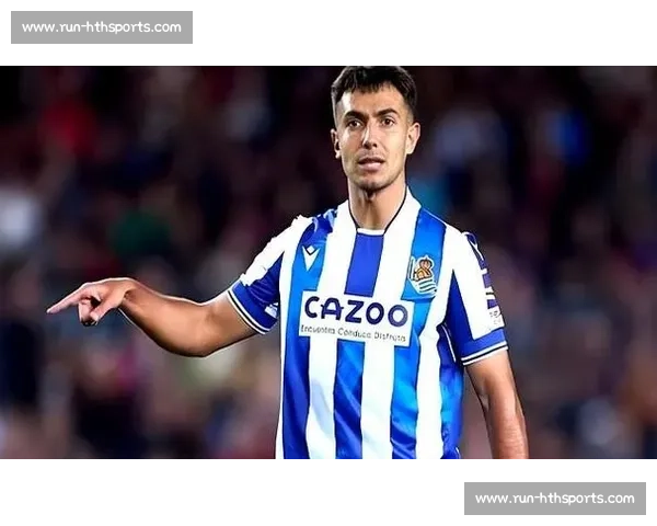 英超三巨头竞逐里昂天才边锋福法纳，转会费或破 5000 万欧