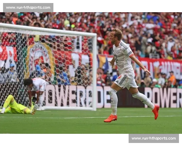 诺伊尔七次扑救 + 凯恩双响，拜仁 4-2 晋级世俱杯八强战巴黎