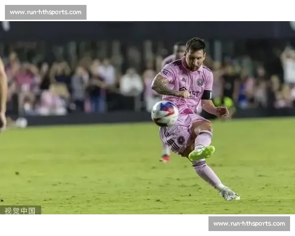 梅西头球造险复刻经典，巴黎 4-0 碾压迈阿密晋级世俱杯八强