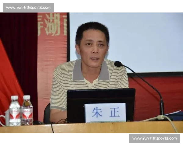 朱正 8 字回应争议!球迷:曲绍斌施压实锤? 朱正 8 字回应争议!球迷:曲绍斌施压实锤?